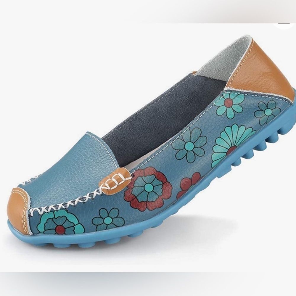 Leather Floral Print Flats Casual Loafers Comfortable Size 39/Size 8 Moccasins